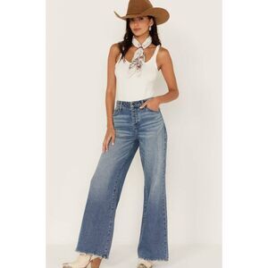 Cleo + Wolf Women's Button fly Medium Wash High Rise Loose Distressed Jeans Size